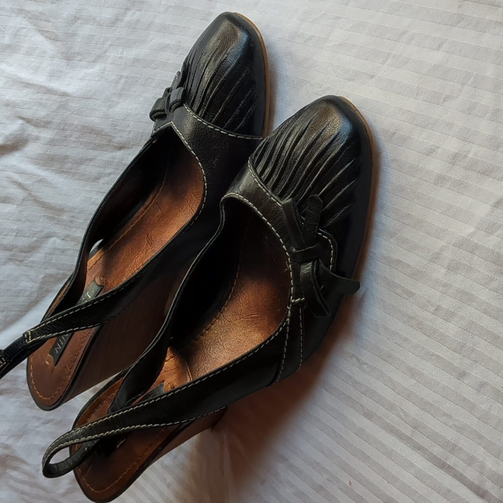 Nine West shoes heels black wedges 7.5